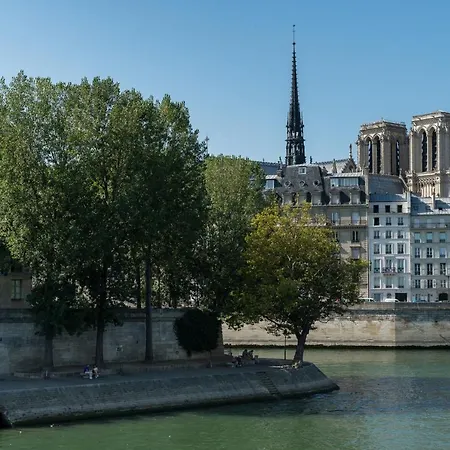 Quai Des Celestins Ii By Onefinestay Apartment Paris